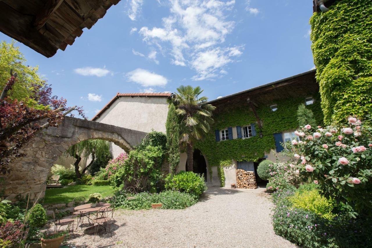 Le Clos Du Perret Chaussan Buitenkant foto