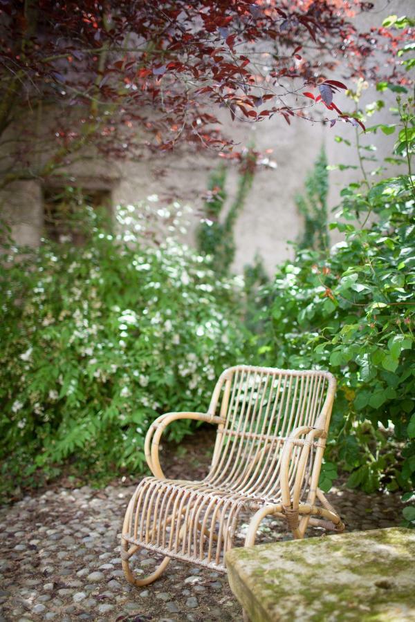 Le Clos Du Perret Chaussan Buitenkant foto